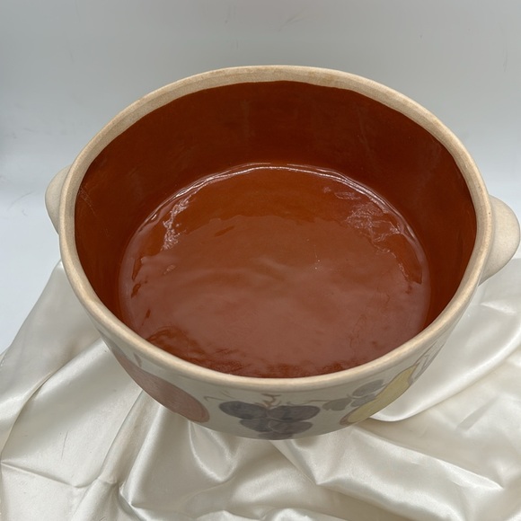 Chatham Pottery Casserole/Tureen 10 1/4” - Picture 2 of 5